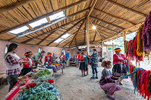 Community Amaru
